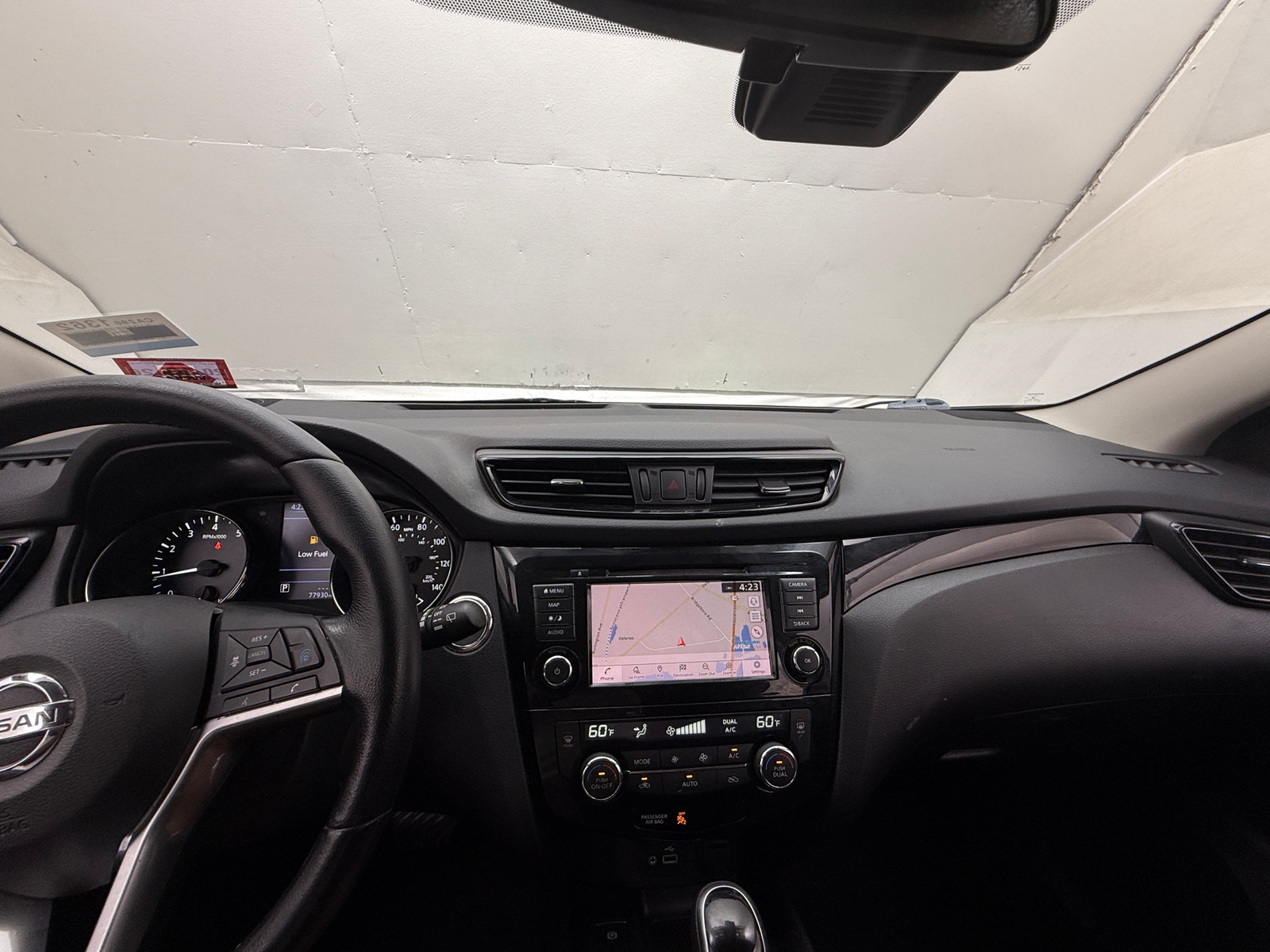 Thumbnail: 2019 Nissan Rogue Sport - 3