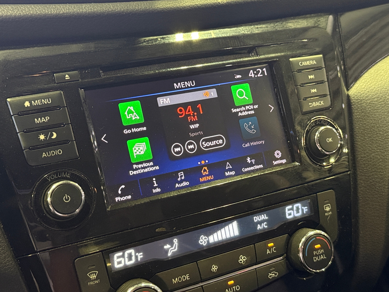 Thumbnail: 2019 Nissan Rogue Sport - 4