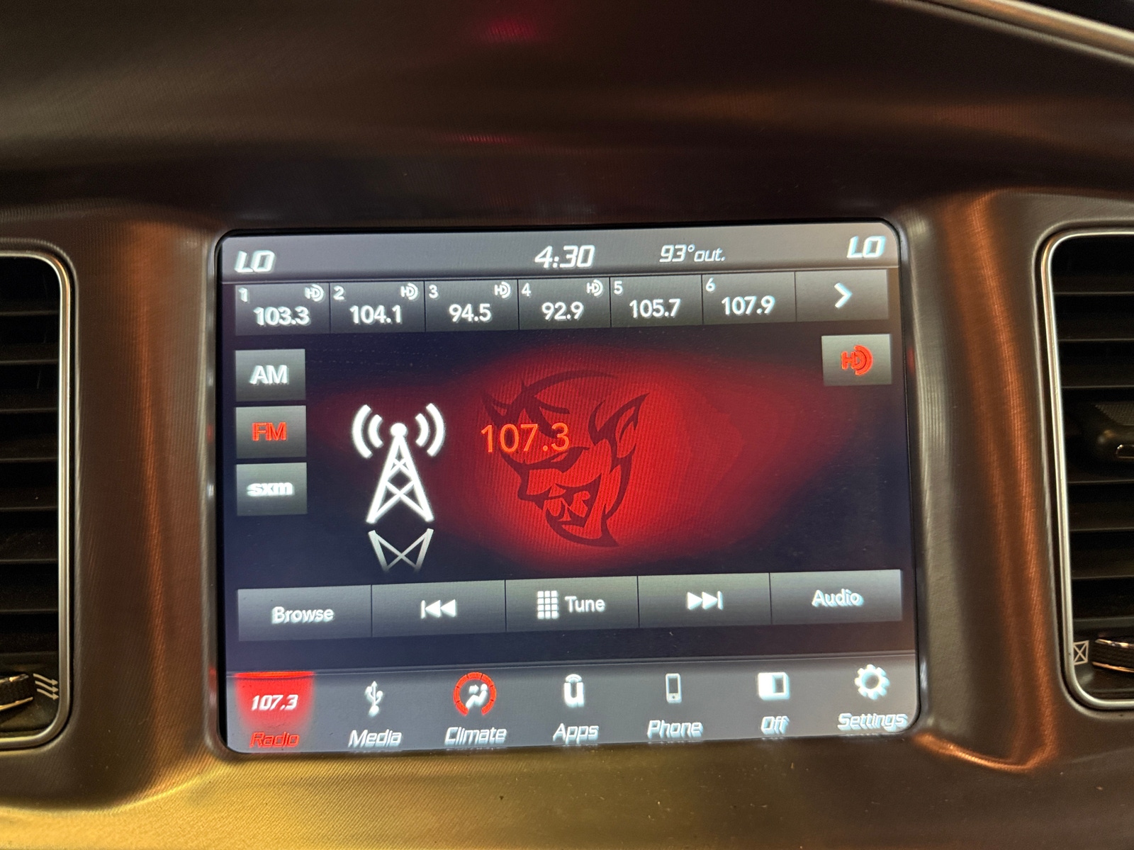 Thumbnail: 2019 Dodge Charger - 4