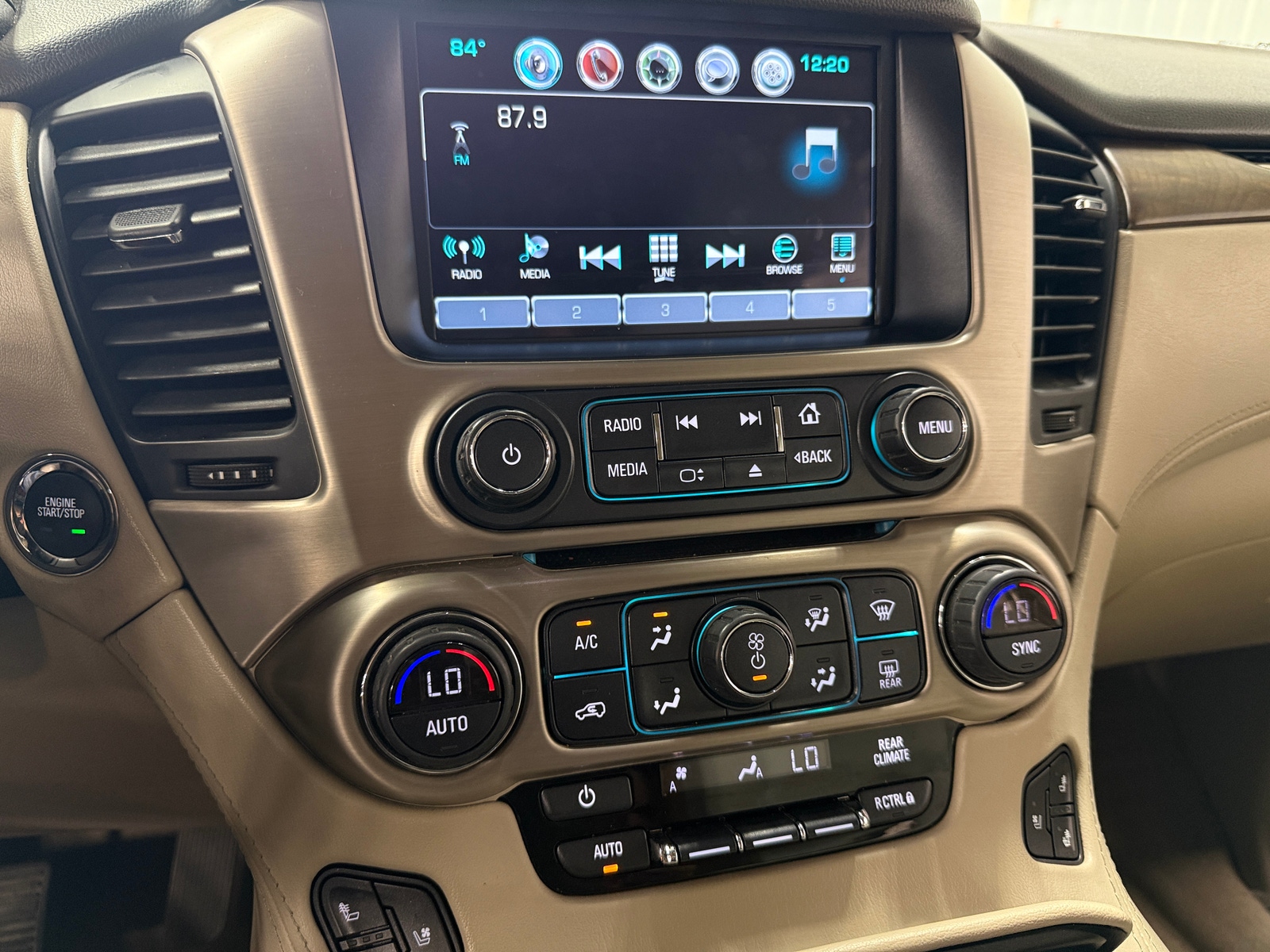 Thumbnail: 2019 GMC Yukon - 3