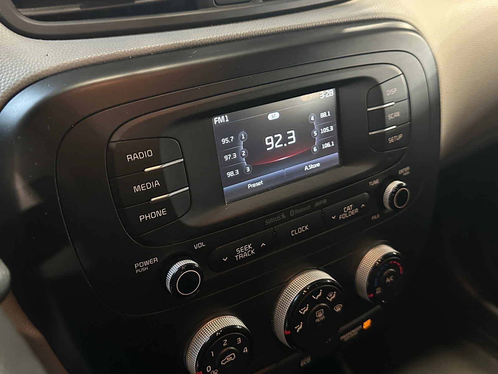Thumbnail: 2016 Kia Soul - 4