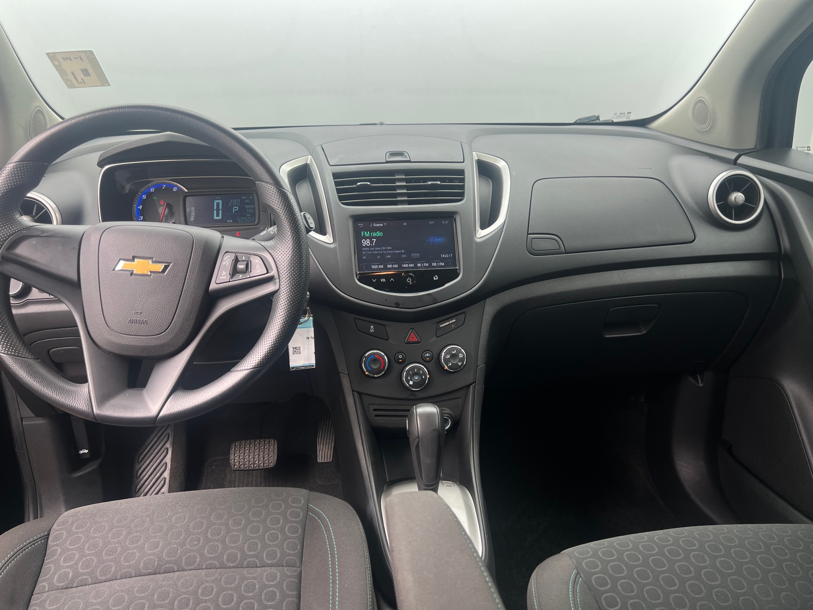 Thumbnail: 2016 Chevrolet Trax - 3