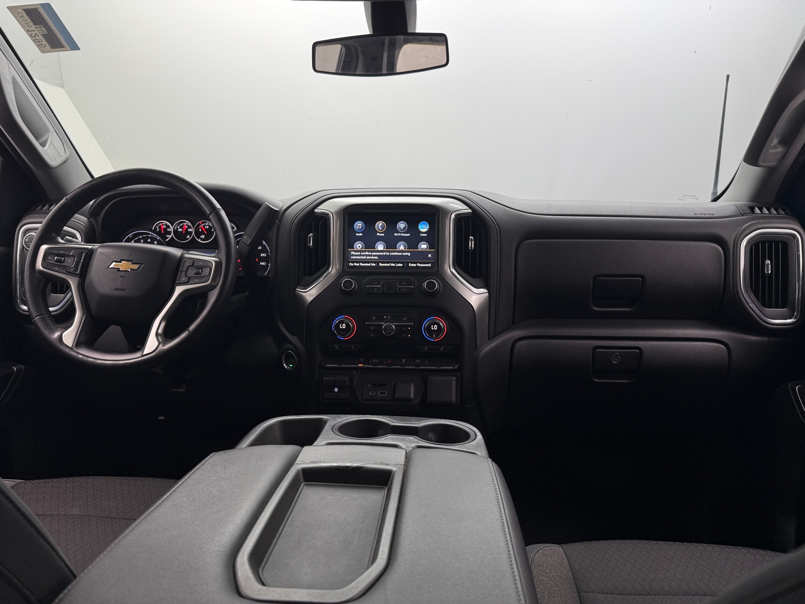 Thumbnail: 2019 Chevrolet Silverado 1500 - 3