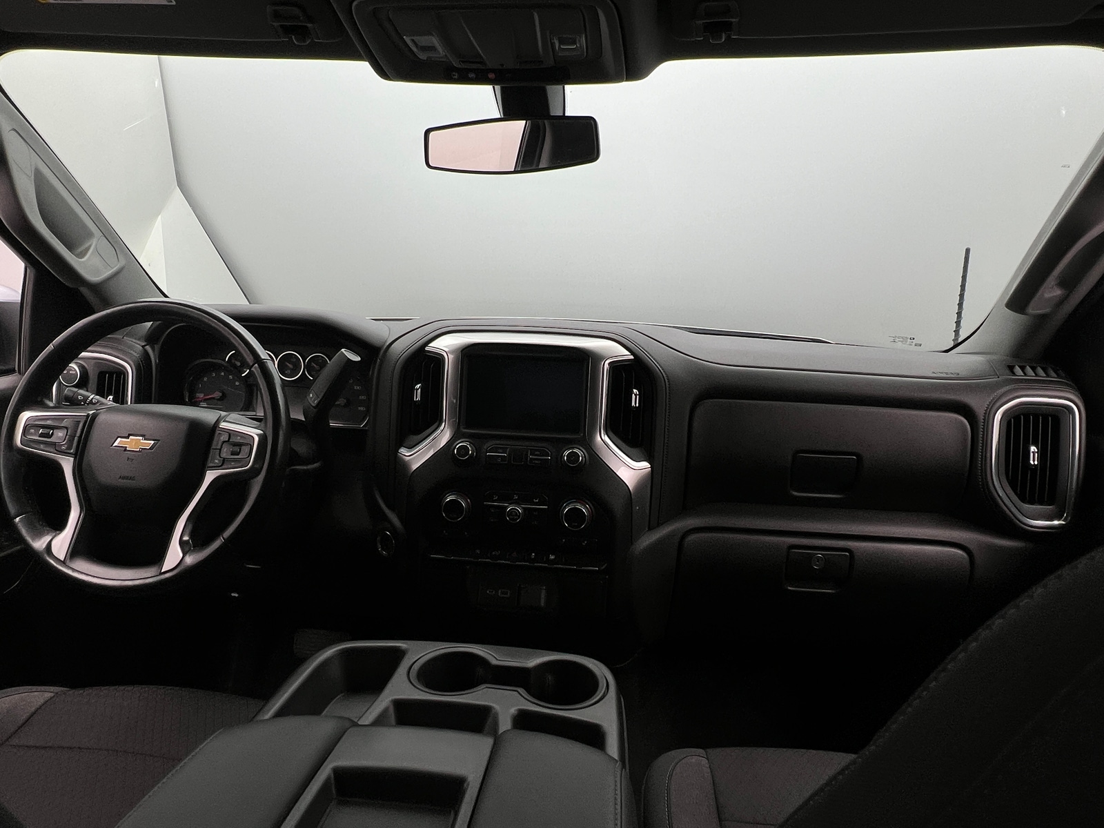 Thumbnail: 2020 Chevrolet Silverado 1500 - 3