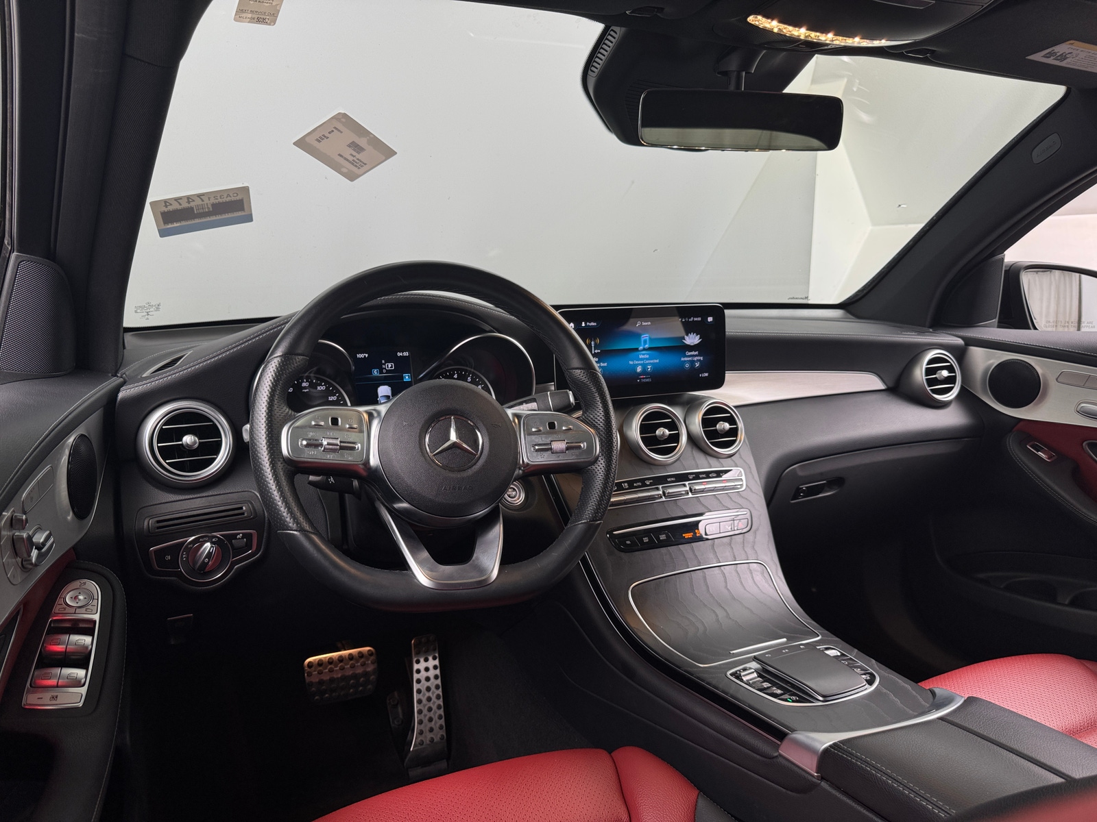 Thumbnail: 2022 Mercedes-Benz GLC - 2