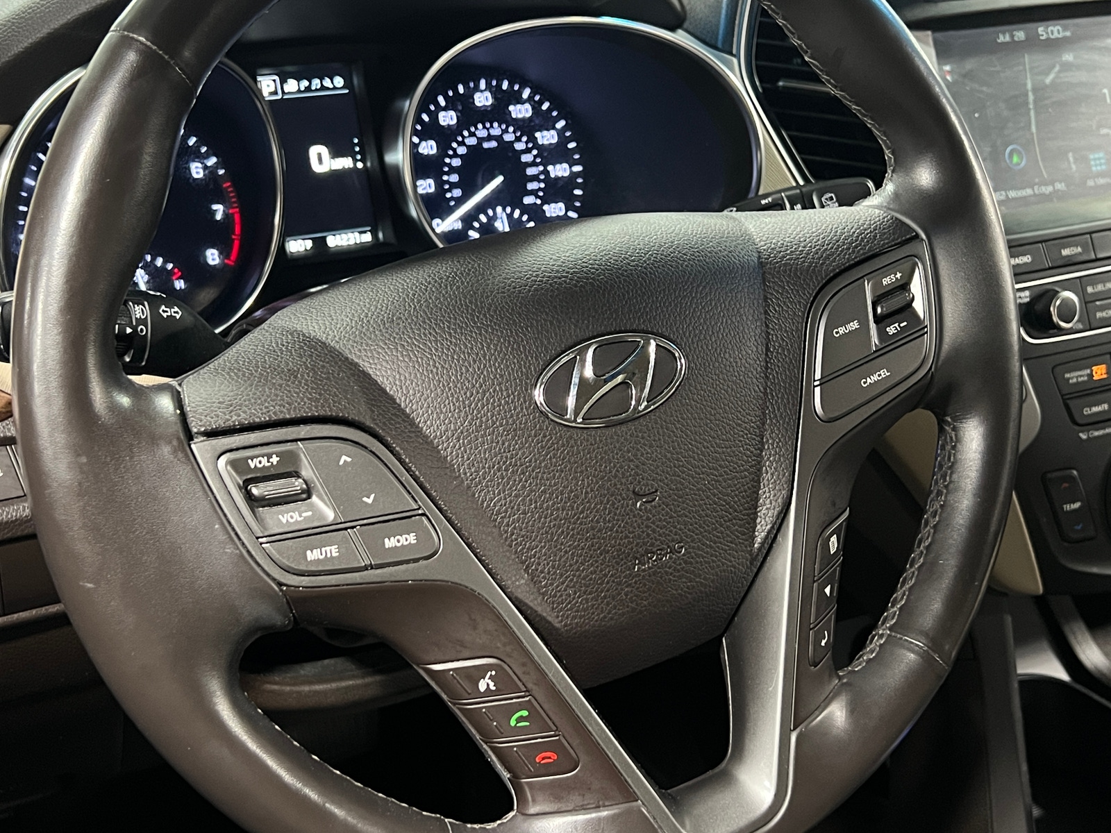 Thumbnail: 2018 Hyundai Santa Fe - 4
