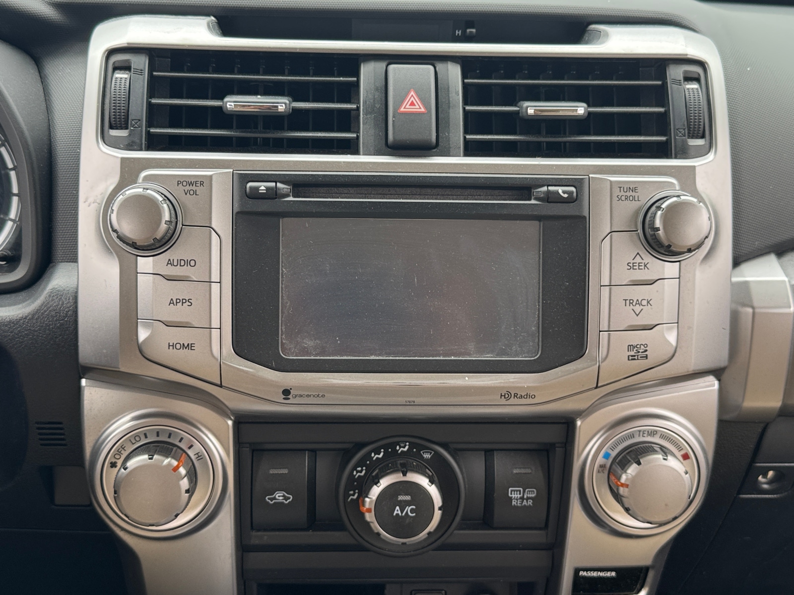Thumbnail: 2015 Toyota 4Runner - 4