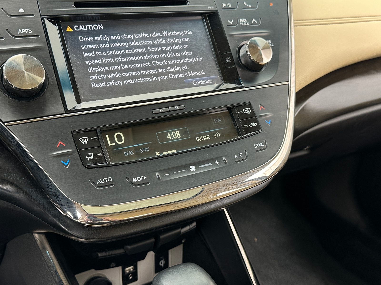 Thumbnail: 2018 Toyota Avalon - 3