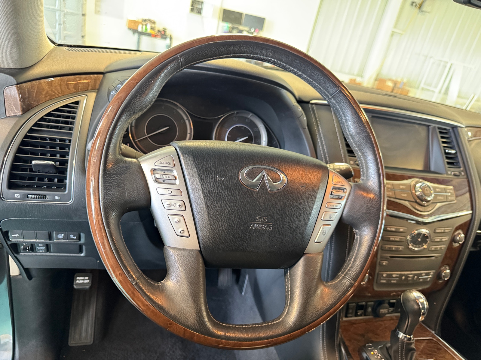Thumbnail: 2016 INFINITI QX80 - 4