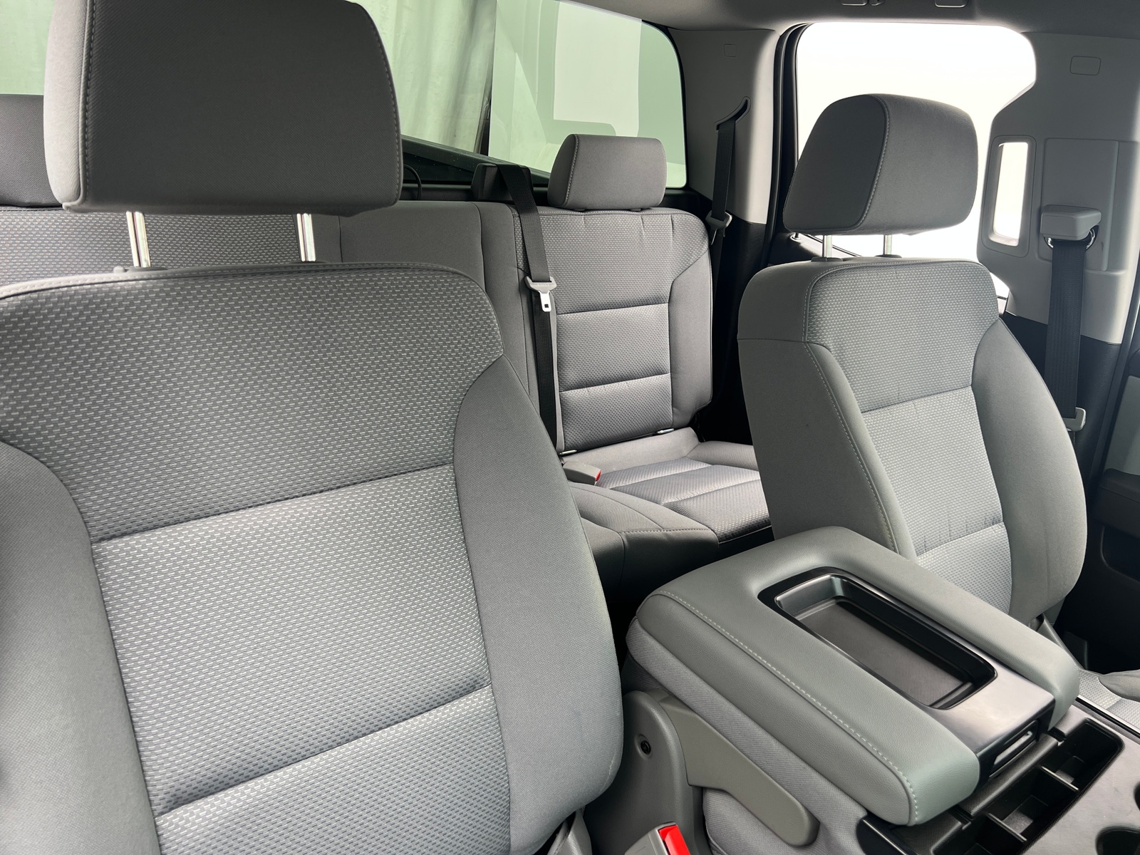 Thumbnail: 2019 Chevrolet Silverado 1500 - 2