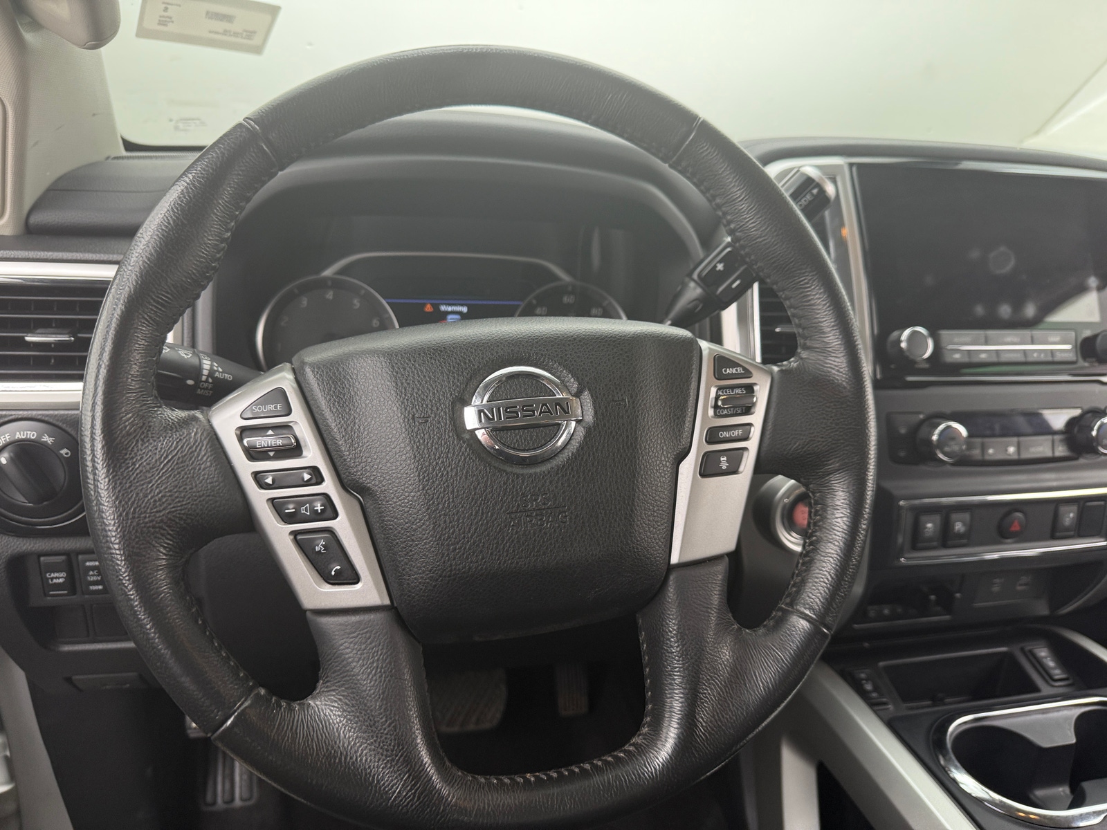 Thumbnail: 2020 Nissan Titan - 5