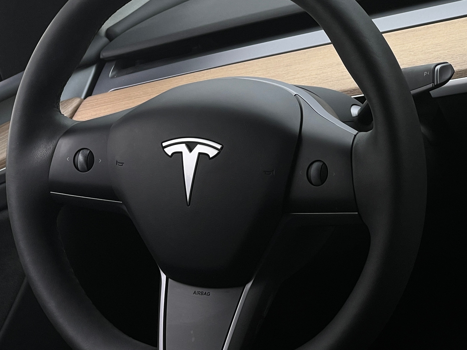 Thumbnail: 2024 Tesla Model Y - 4