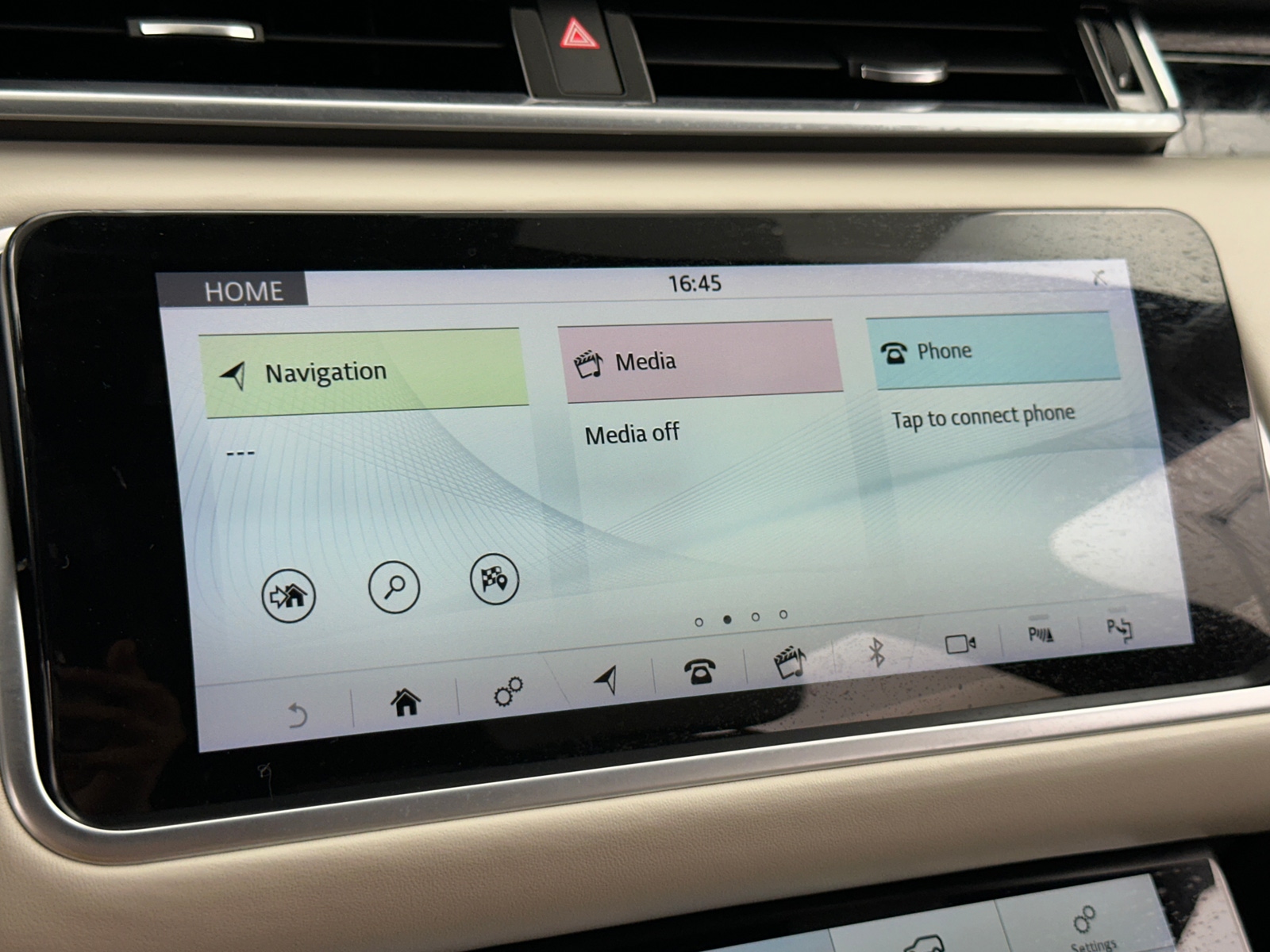 Thumbnail: 2019 Land Rover Range Rover Velar - 3