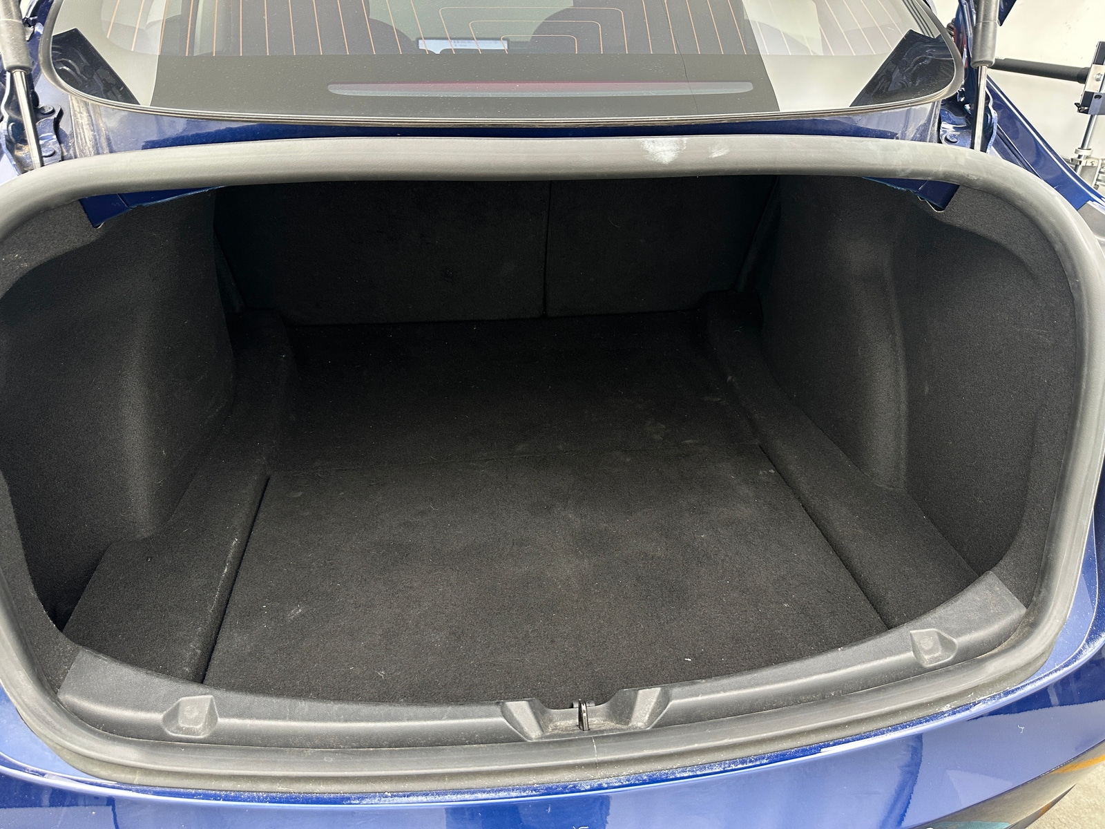 Thumbnail: 2018 Tesla Model 3 - 6