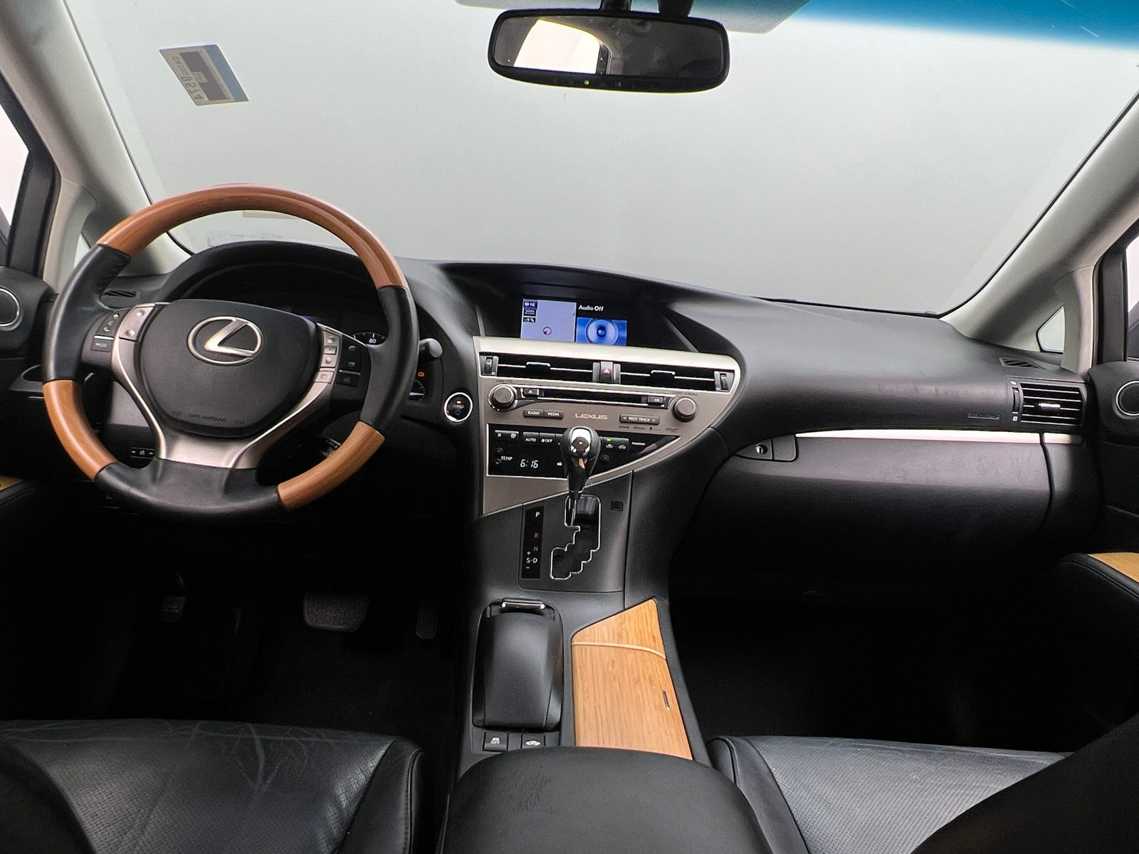 Thumbnail: 2015 Lexus RX - 3