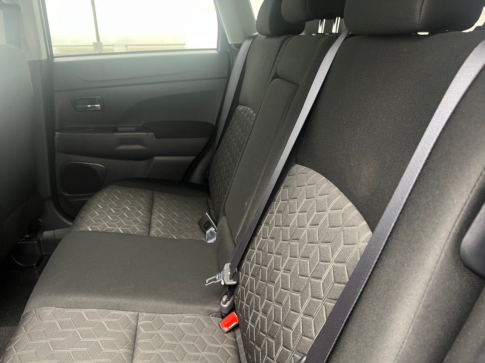 Thumbnail: 2024 Mitsubishi Outlander Sport - 6