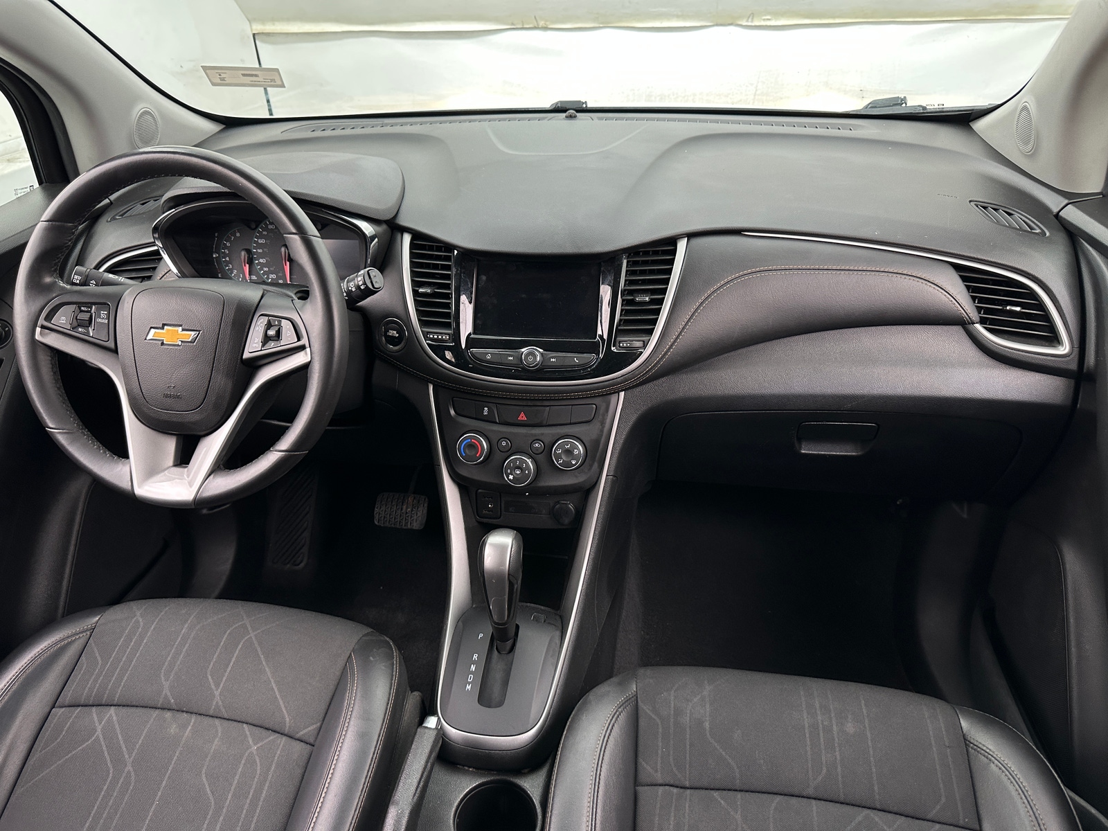 Thumbnail: 2020 Chevrolet Trax - 3