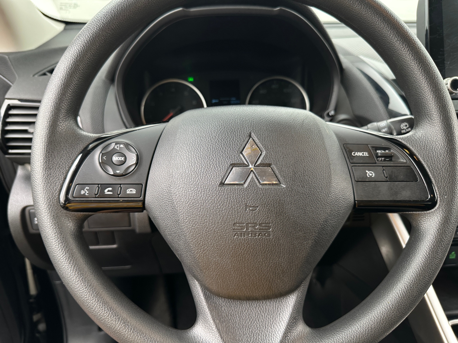 Thumbnail: 2023 Mitsubishi Eclipse Cross - 5