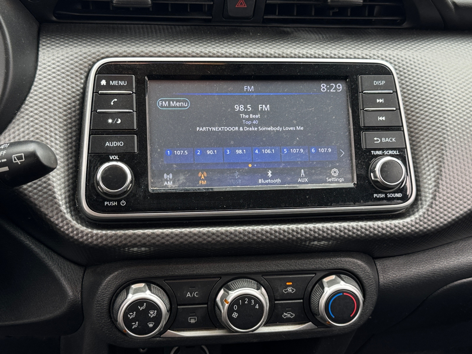 Thumbnail: 2020 Nissan Kicks - 4