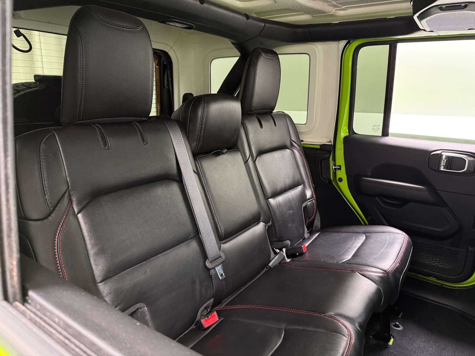 Thumbnail: 2021 Jeep Wrangler - 5