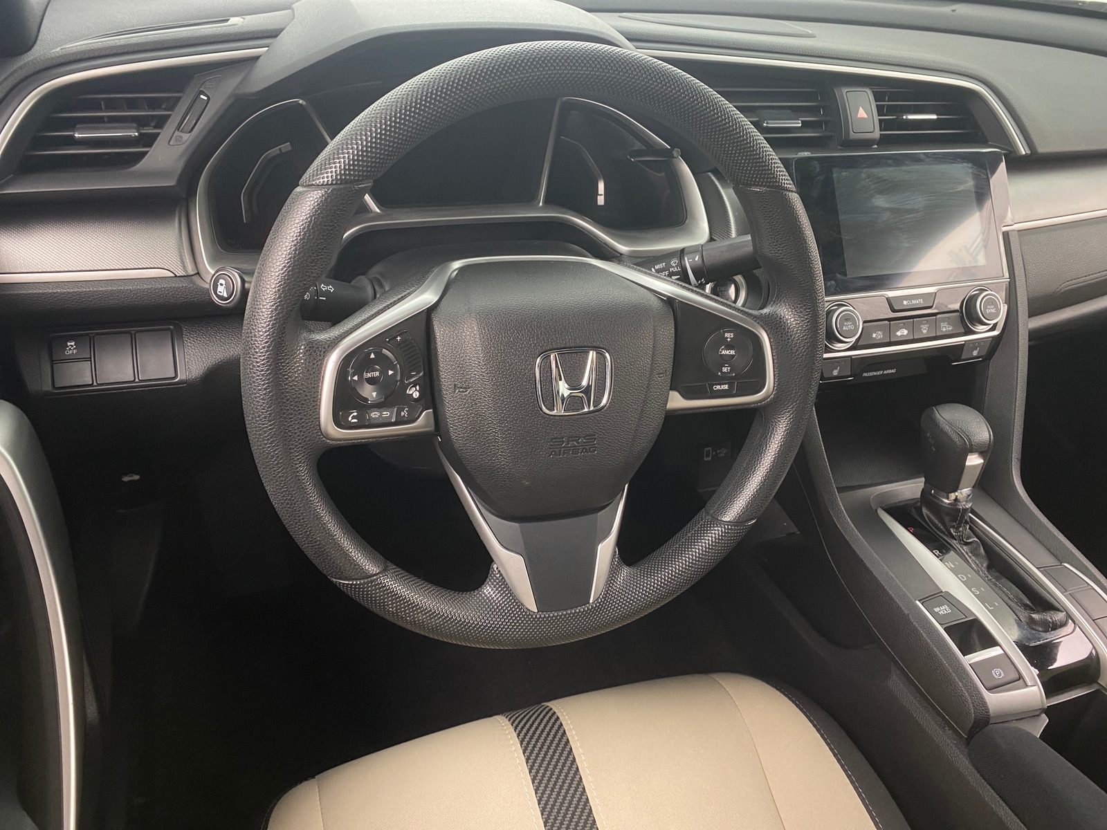 Thumbnail: 2017 Honda Civic - 4