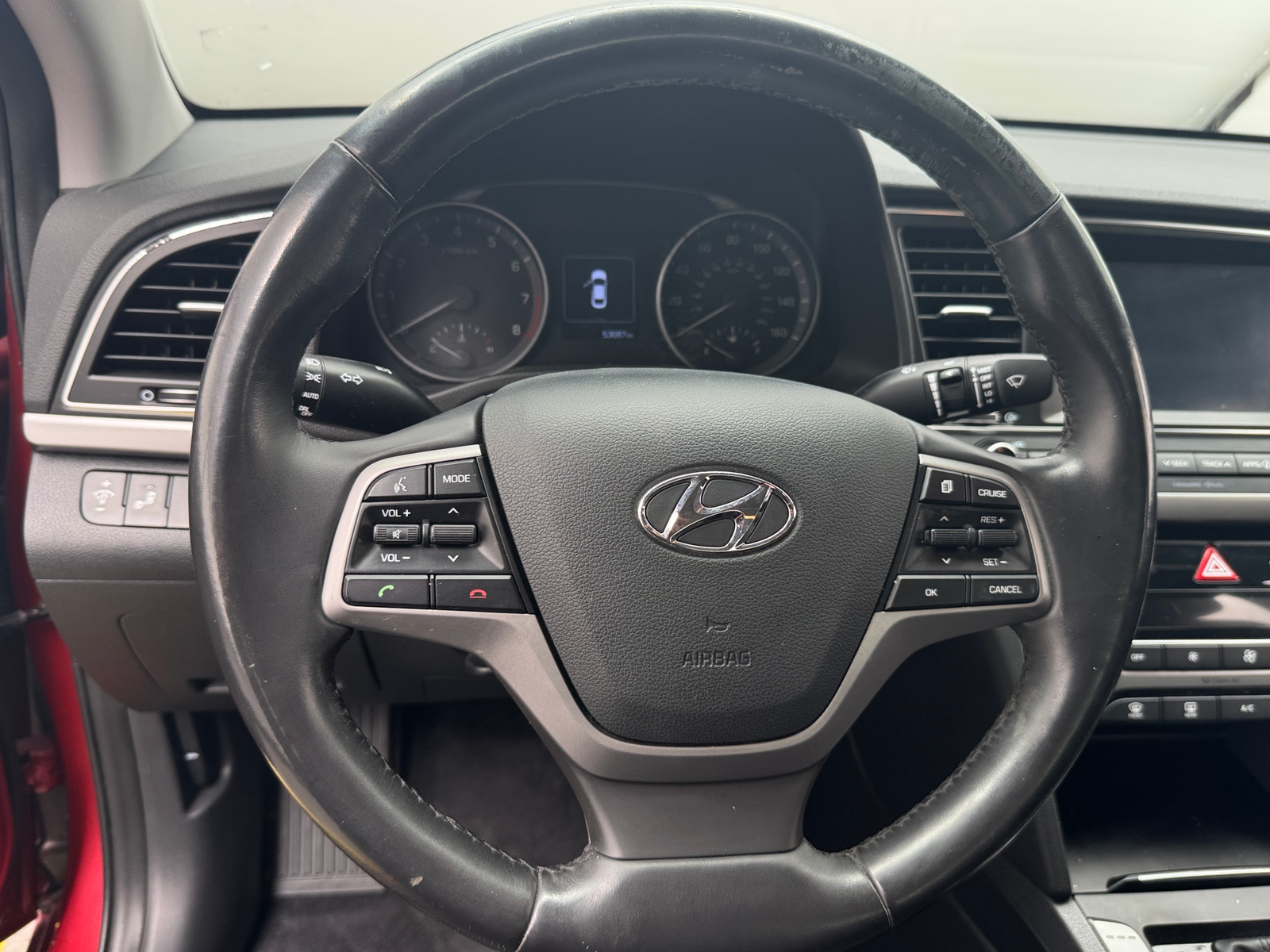 Thumbnail: 2017 Hyundai Elantra - 5