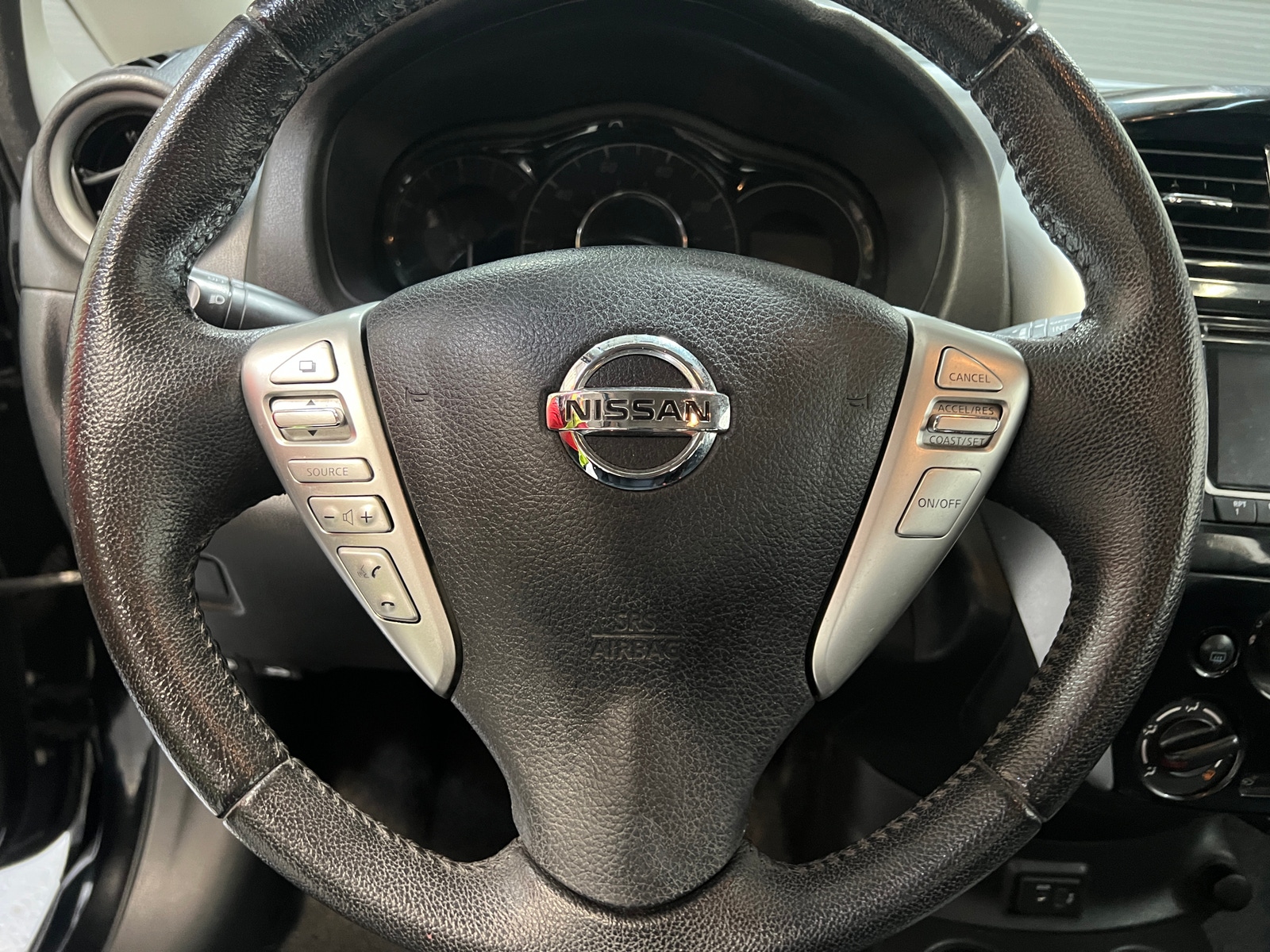 Thumbnail: 2018 Nissan Versa Note - 5