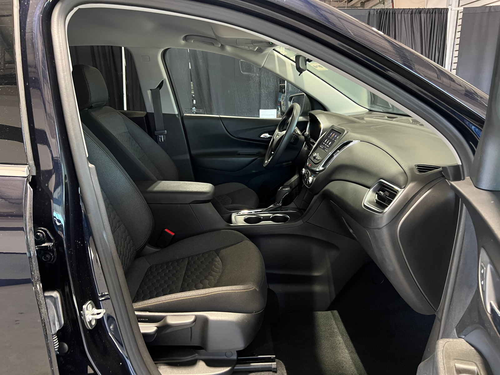 Thumbnail: 2020 Chevrolet Equinox - 2
