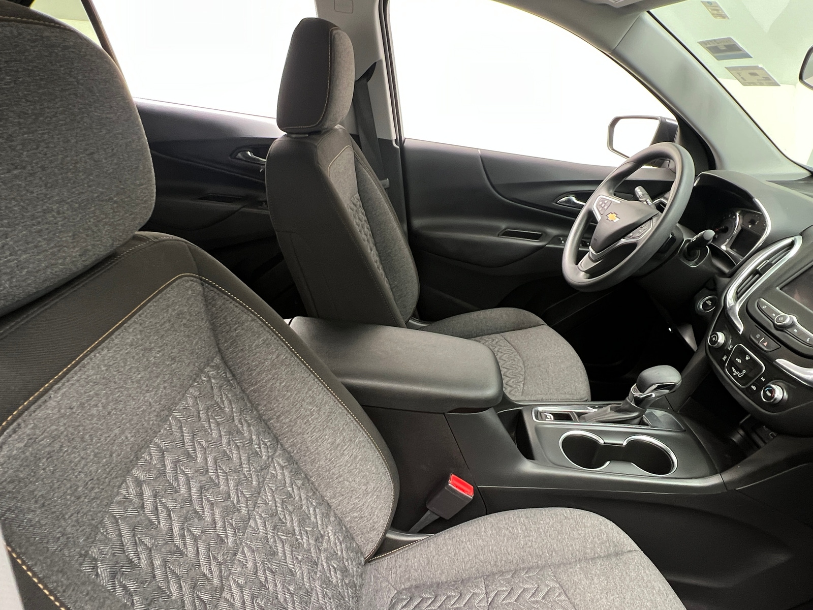 Thumbnail: 2023 Chevrolet Equinox - 2