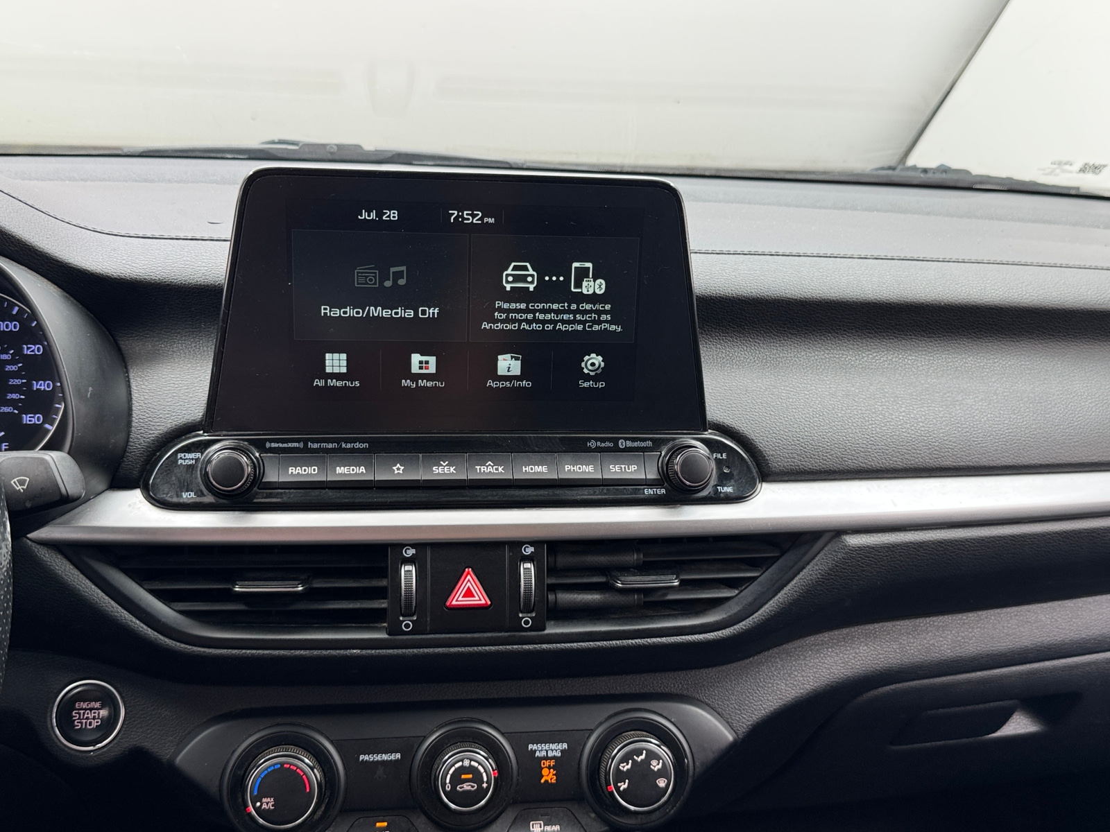 Thumbnail: 2021 Kia Forte - 3