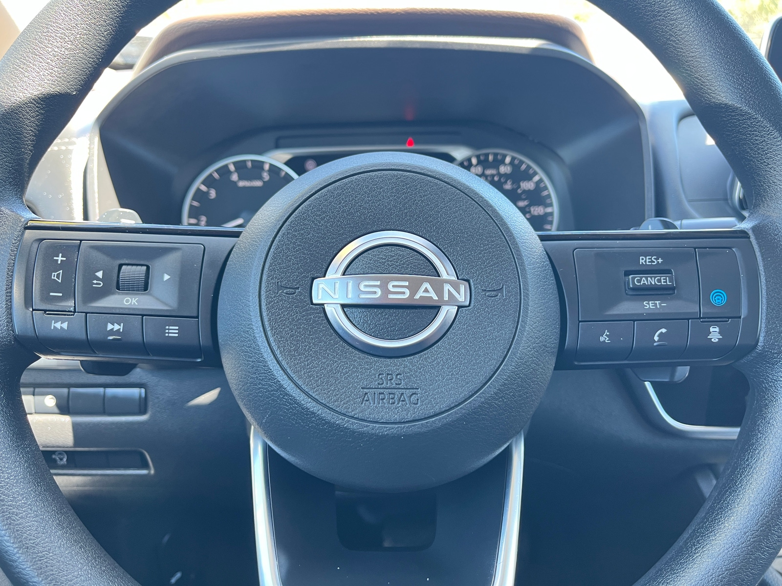 Thumbnail: 2023 Nissan Rogue - 5