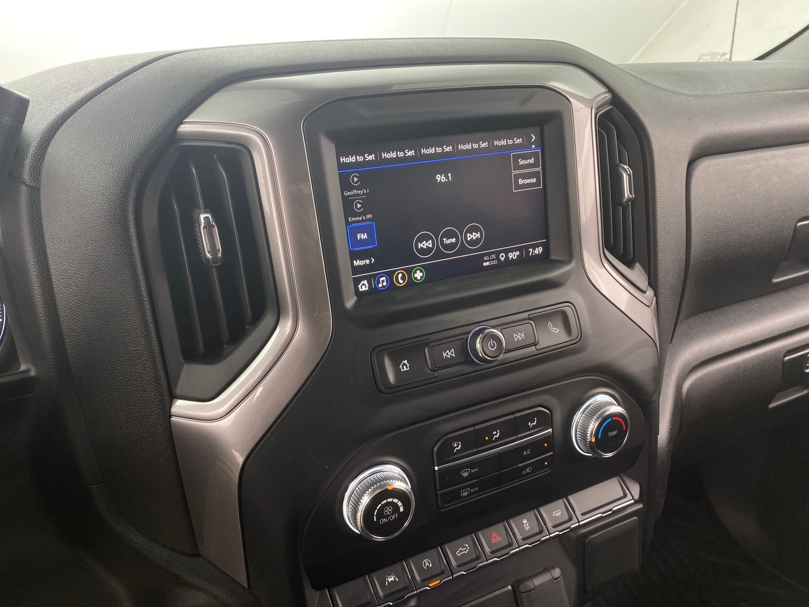 Thumbnail: 2024 GMC Sierra 1500 - 4