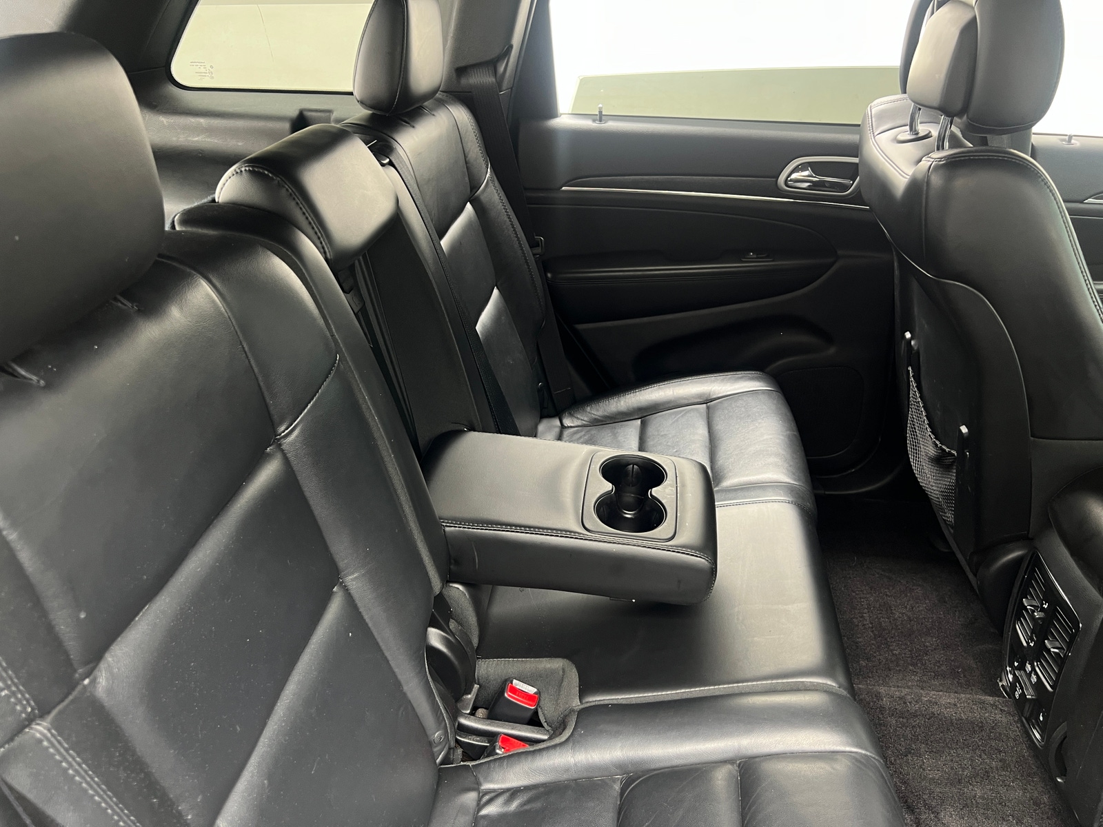 Thumbnail: 2018 Jeep Grand Cherokee - 5