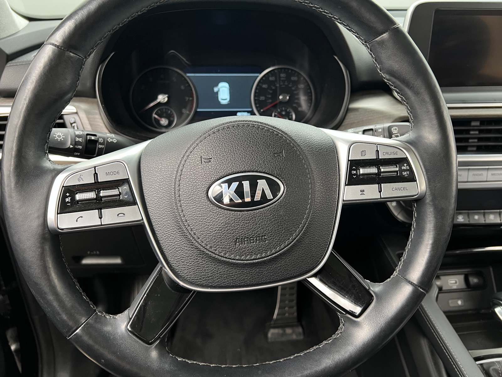 Thumbnail: 2021 Kia Telluride - 4