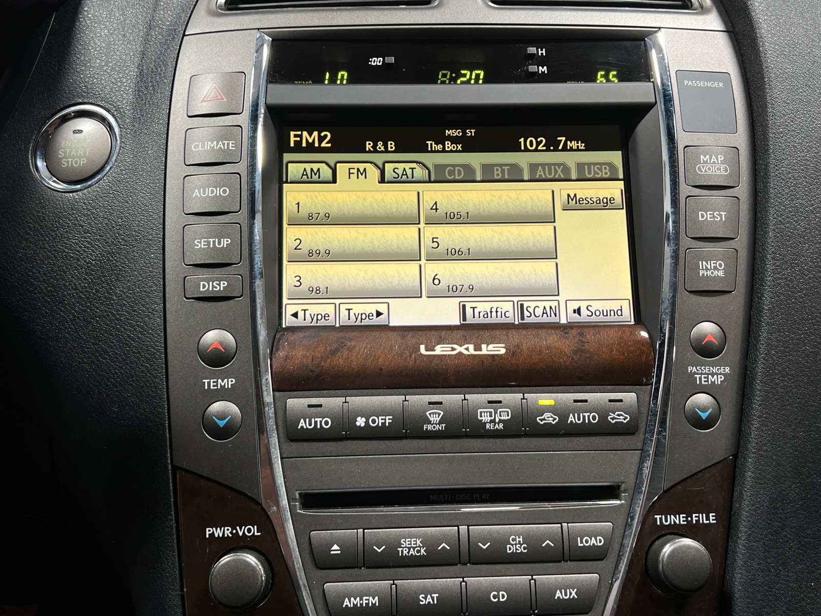Thumbnail: 2012 Lexus ES - 3
