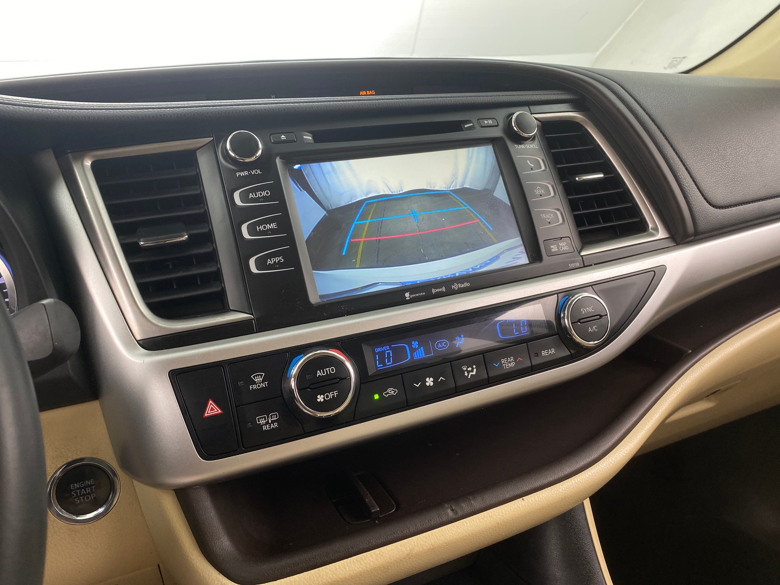 Thumbnail: 2016 Toyota Highlander - 3