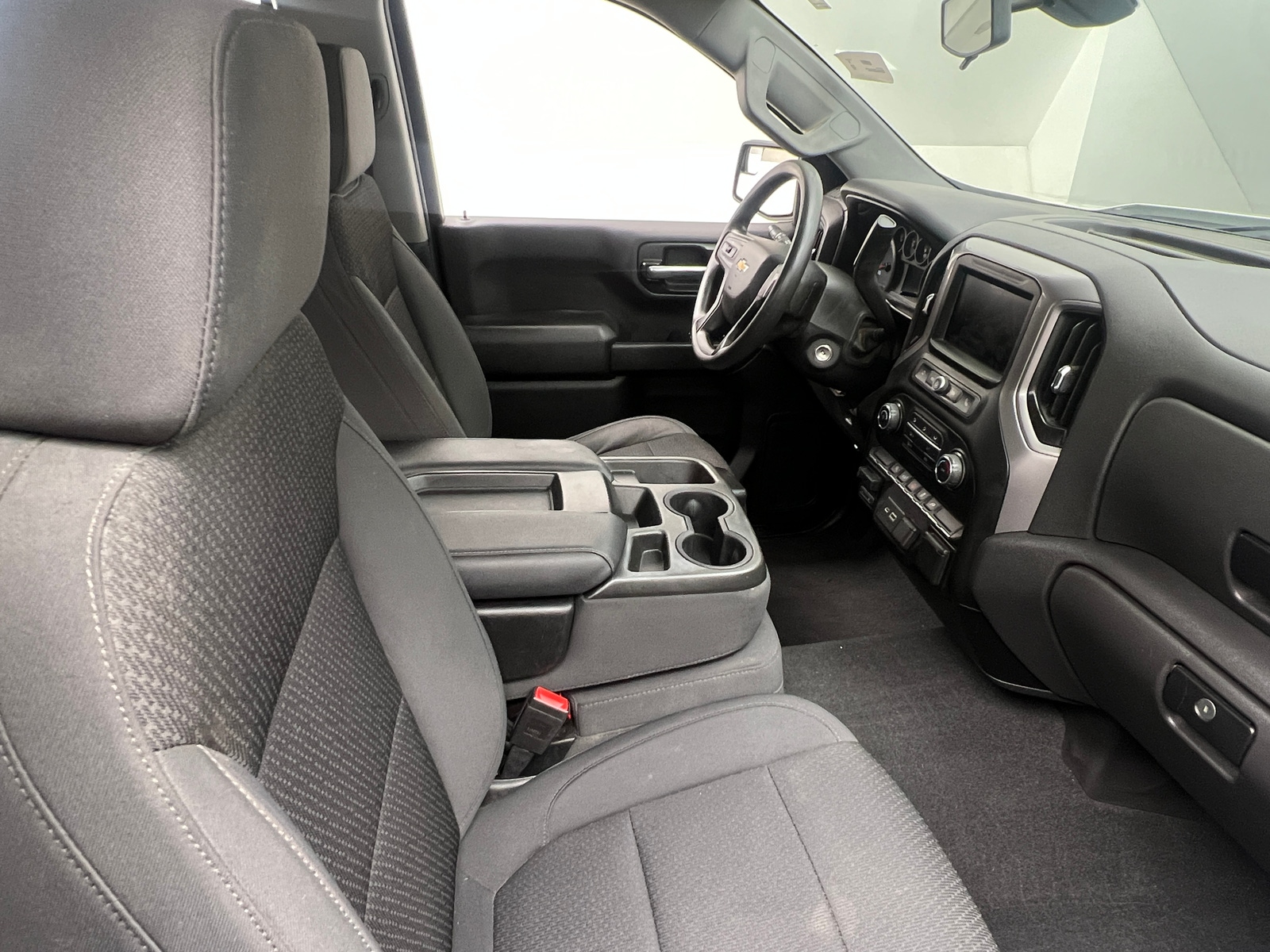 Thumbnail: 2021 Chevrolet Silverado 1500 - 2