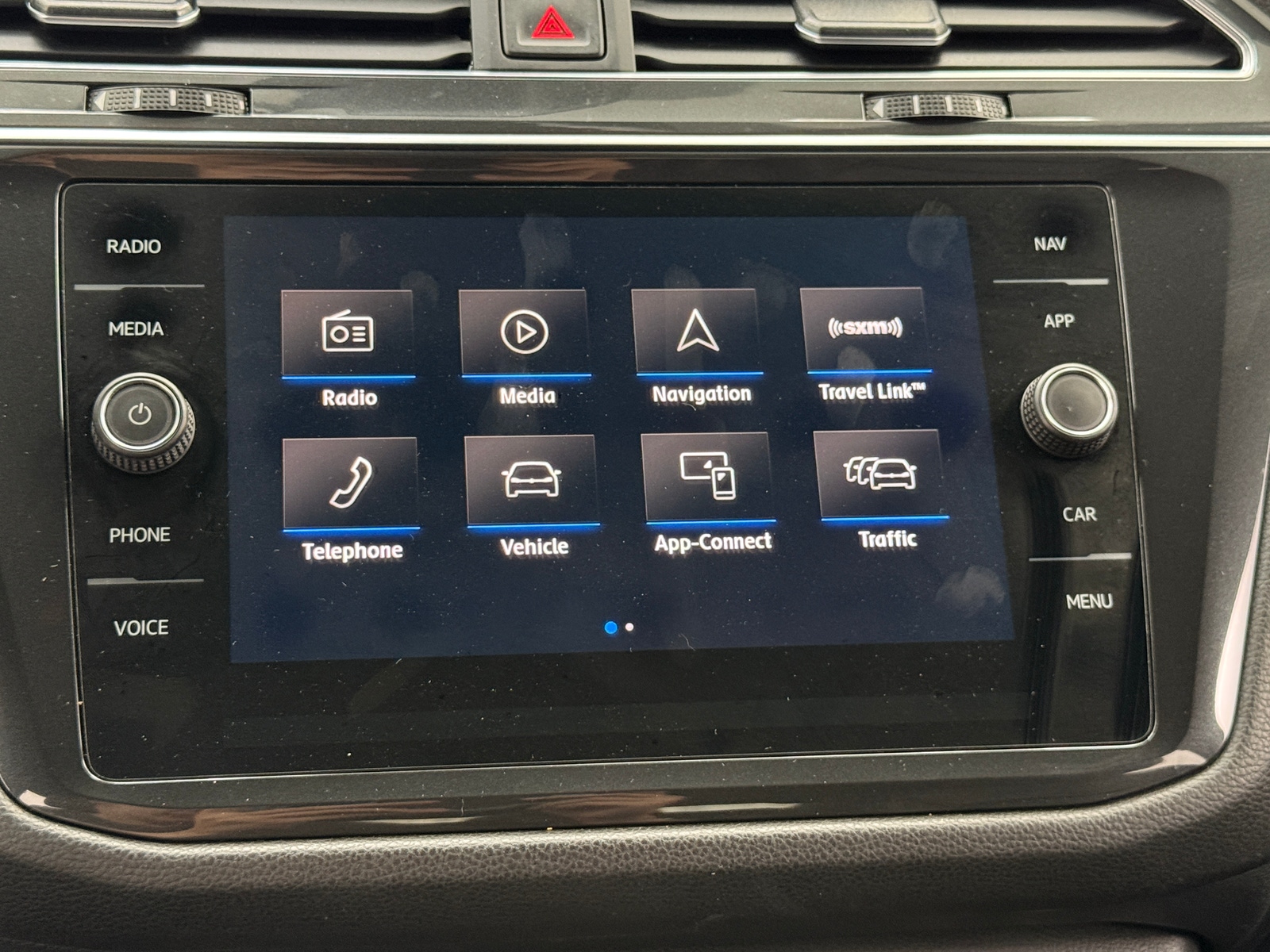 Thumbnail: 2019 Volkswagen Tiguan - 3