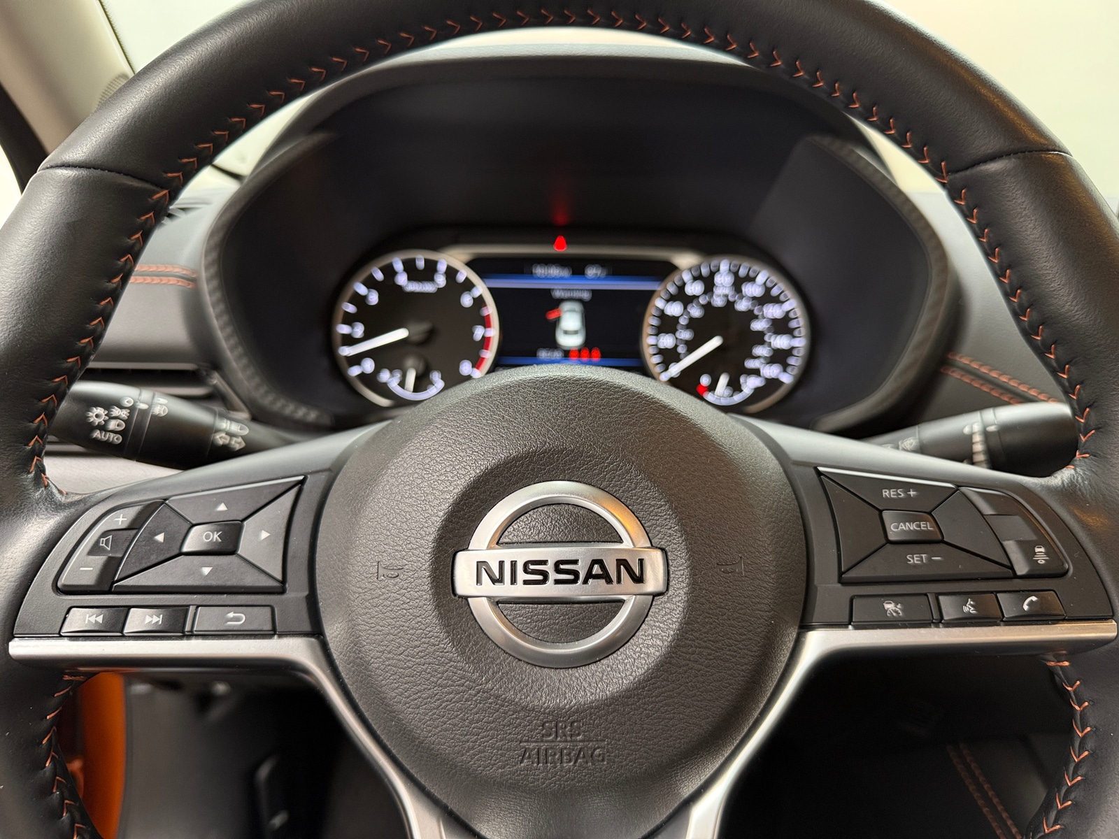 Thumbnail: 2023 Nissan Sentra - 4