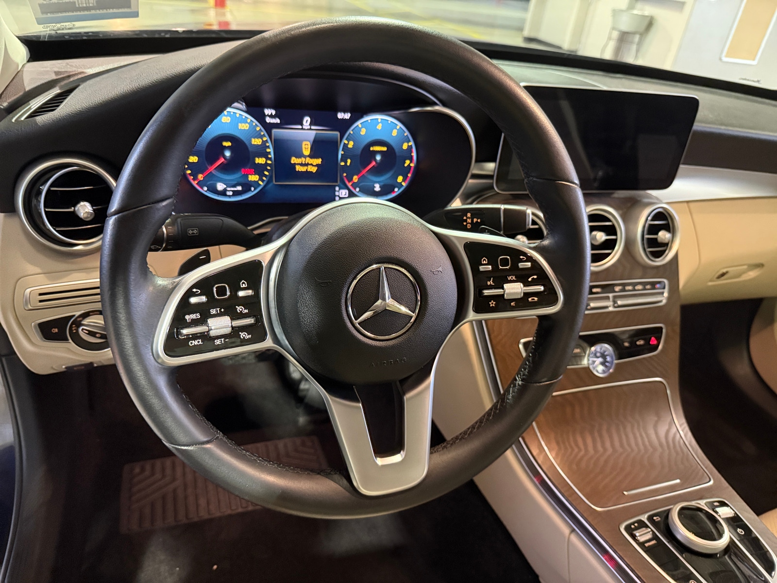 Thumbnail: 2021 Mercedes-Benz C-Class - 4