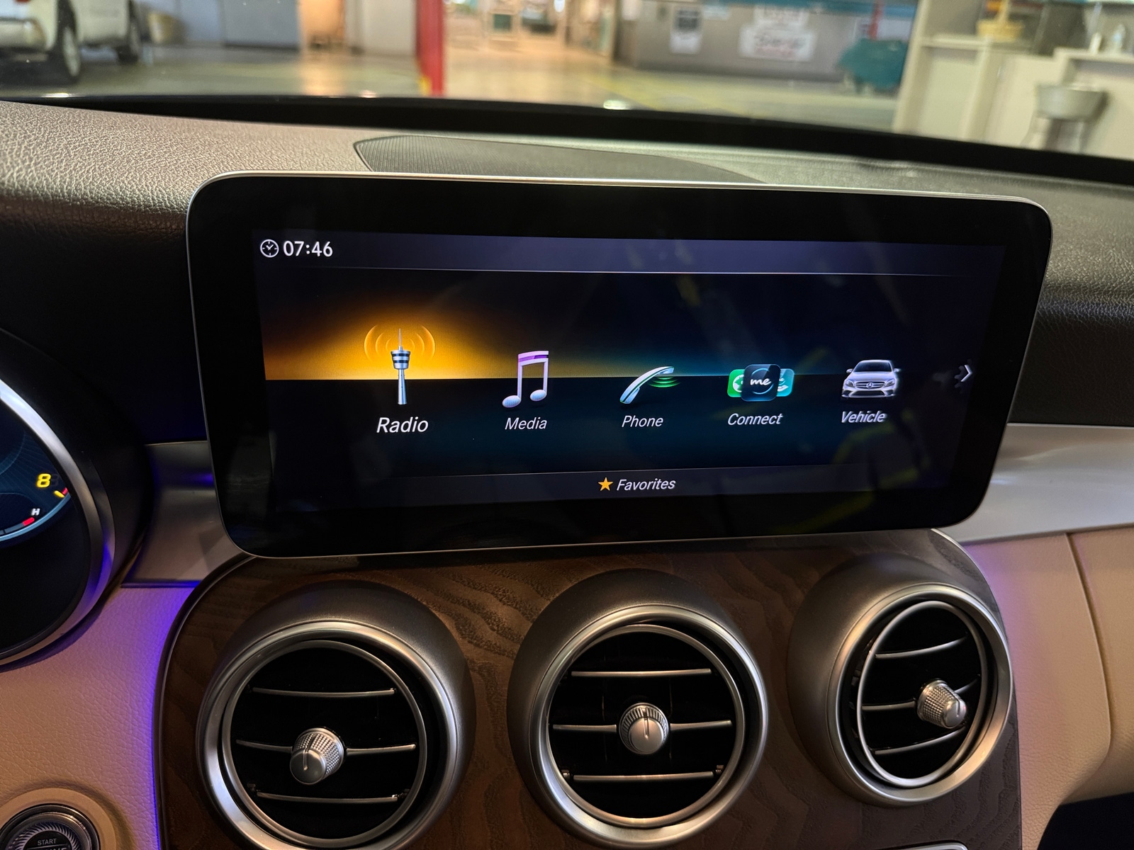 Thumbnail: 2021 Mercedes-Benz C-Class - 3