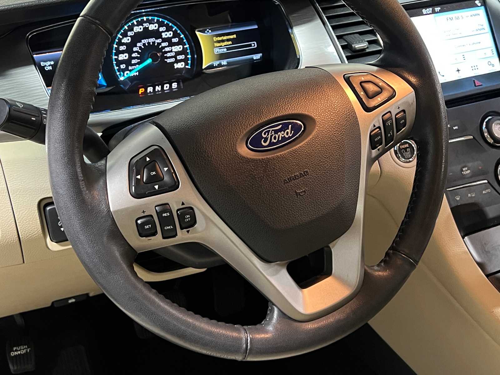 Thumbnail: 2016 Ford Taurus - 4