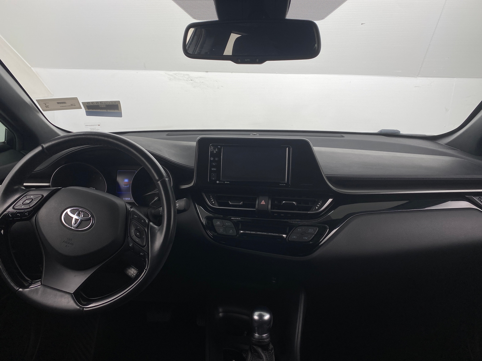 Thumbnail: 2018 Toyota C-HR - 3