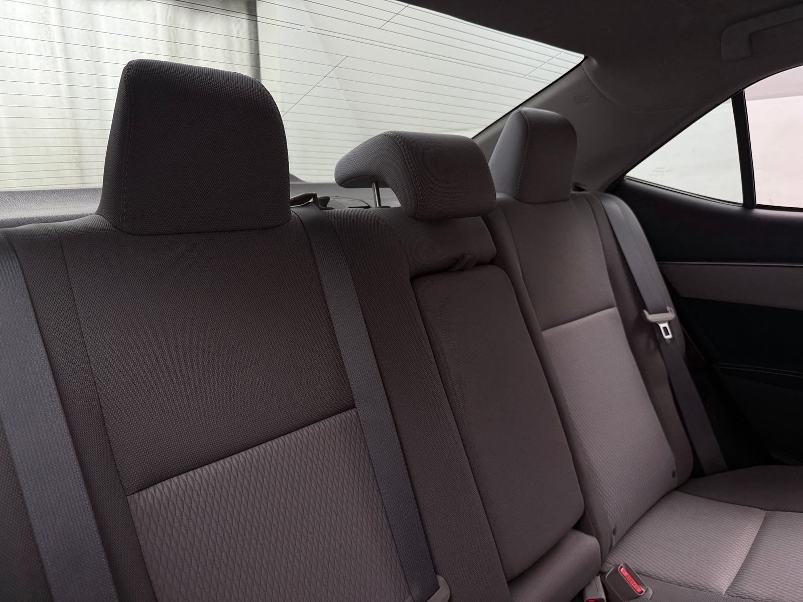 Thumbnail: 2015 Toyota Corolla - 6