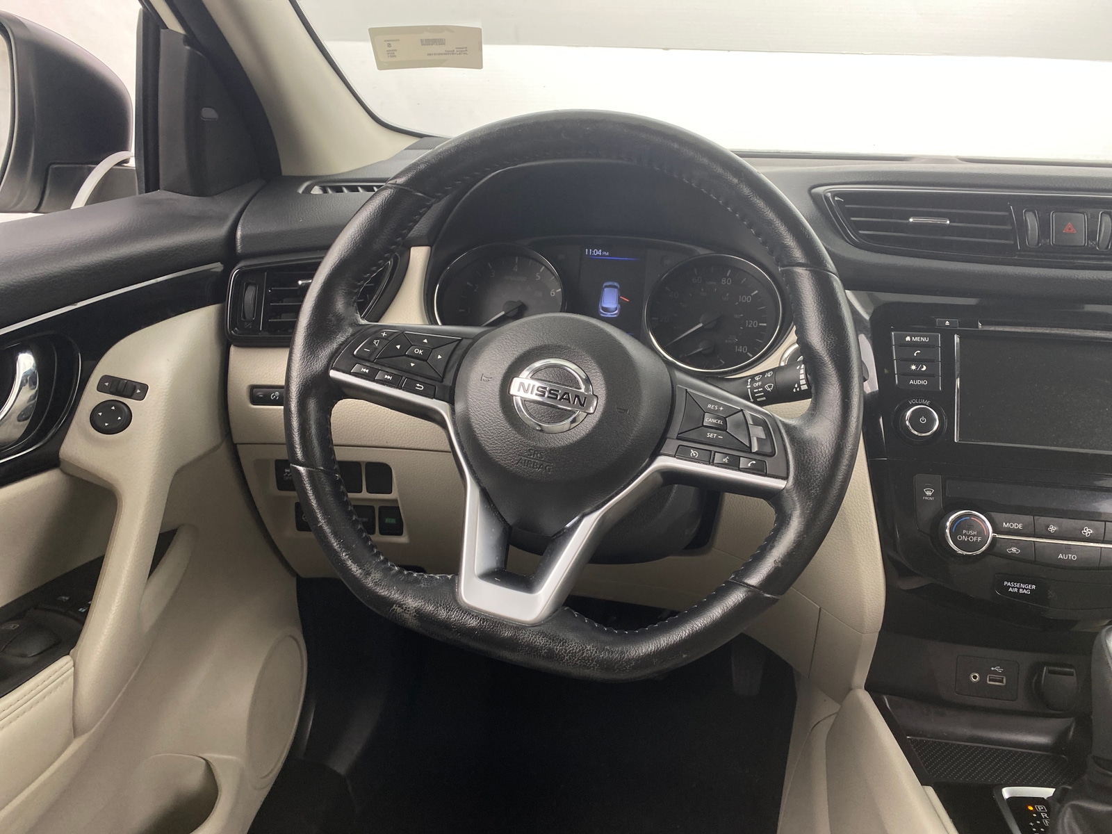 Thumbnail: 2021 Nissan Rogue Sport - 5