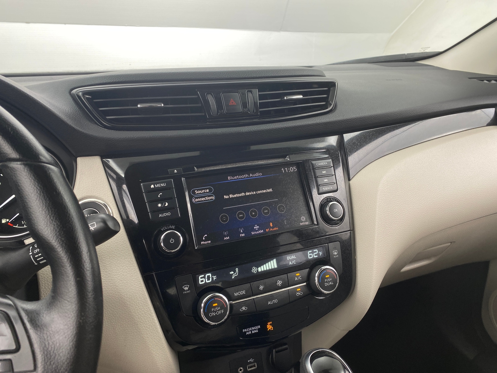 Thumbnail: 2021 Nissan Rogue Sport - 4