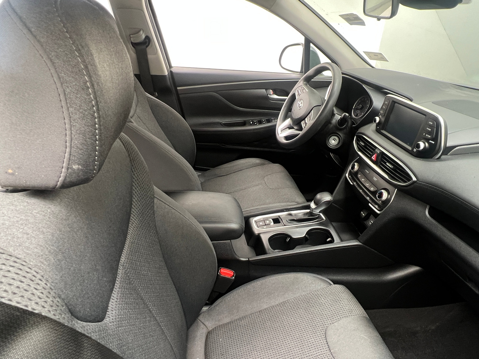 Thumbnail: 2019 Hyundai Santa Fe - 2