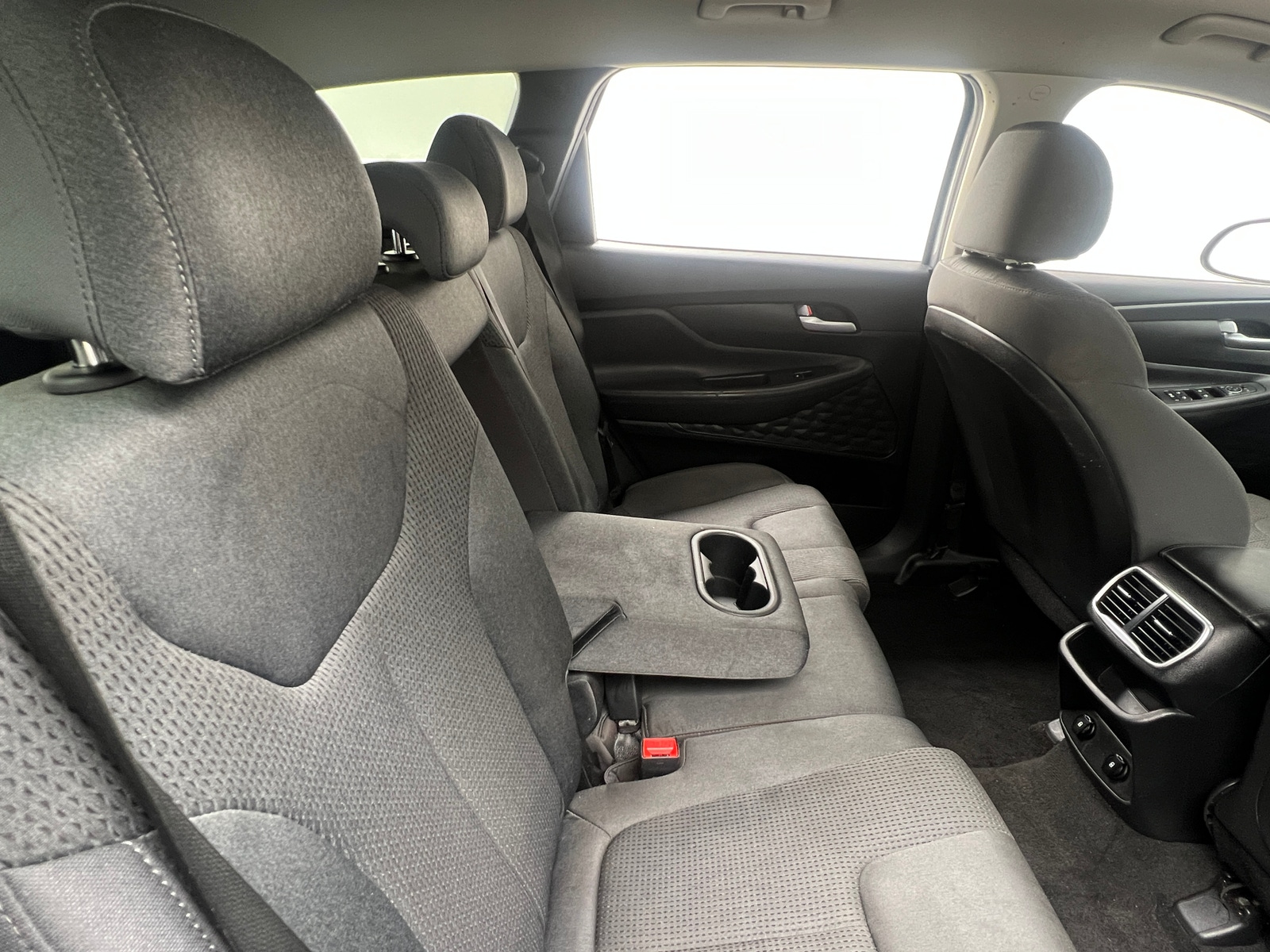 Thumbnail: 2019 Hyundai Santa Fe - 6