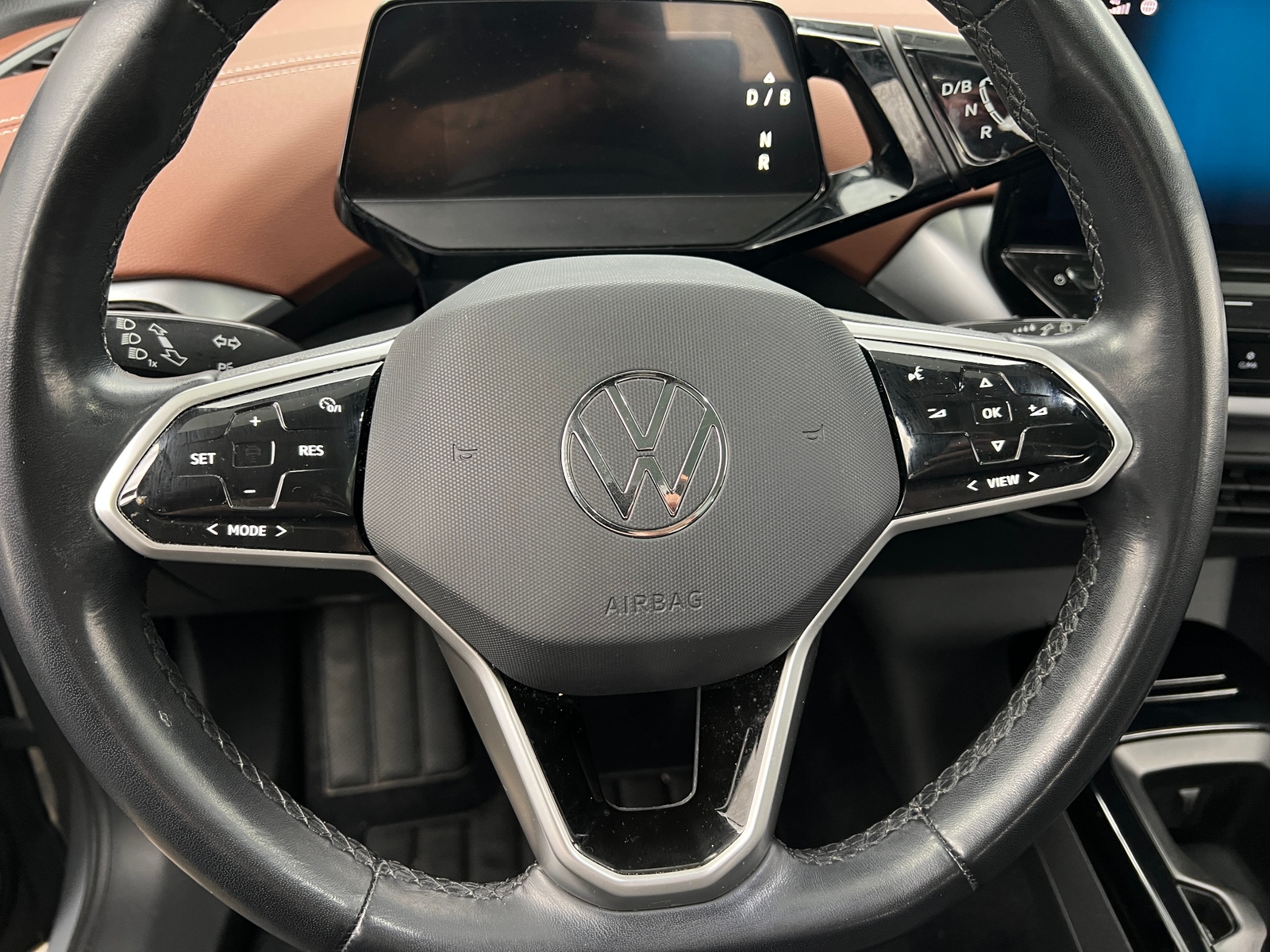 Thumbnail: 2021 Volkswagen ID.4 - 4