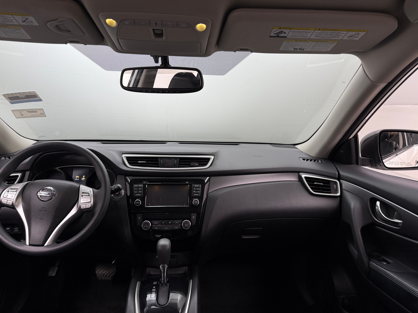Thumbnail: 2016 Nissan Rogue - 3